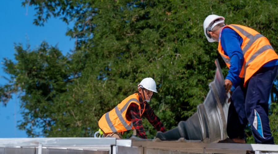 Roof repair in Alta, WY